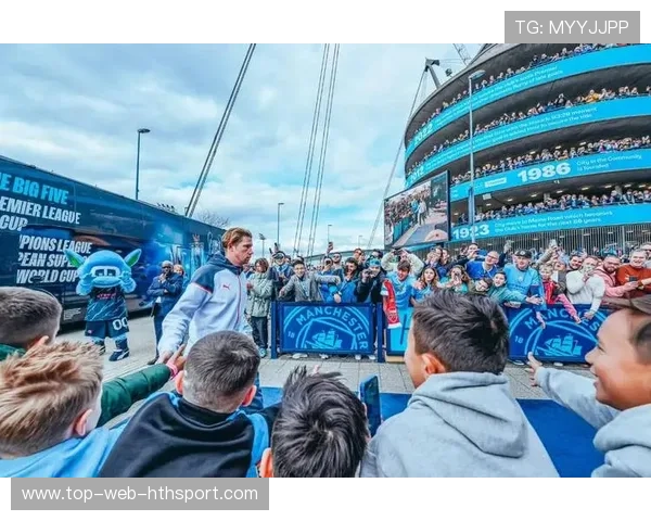 曼城三线作战依旧稳健，球队深度惊人，曼城三杰